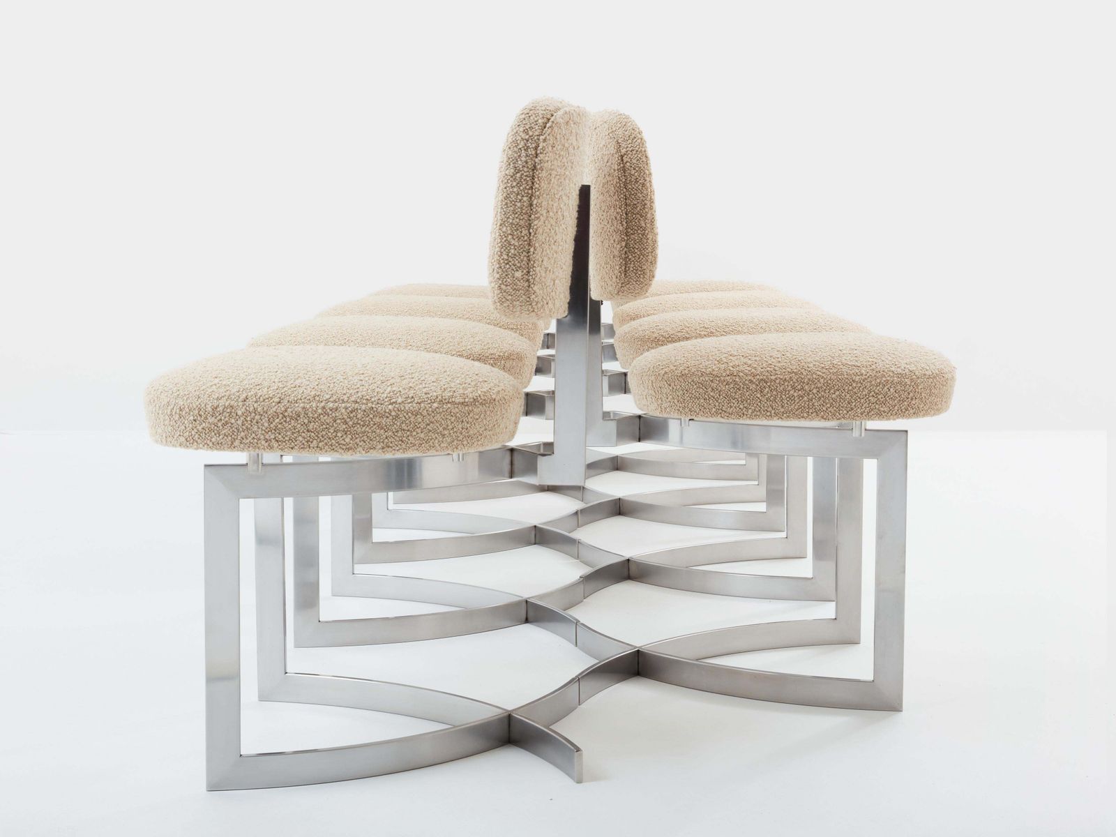 Ensemble de douze chaises Paul Legeard en acier inoxydable et laine bouclé, 1970 photo Mobilier