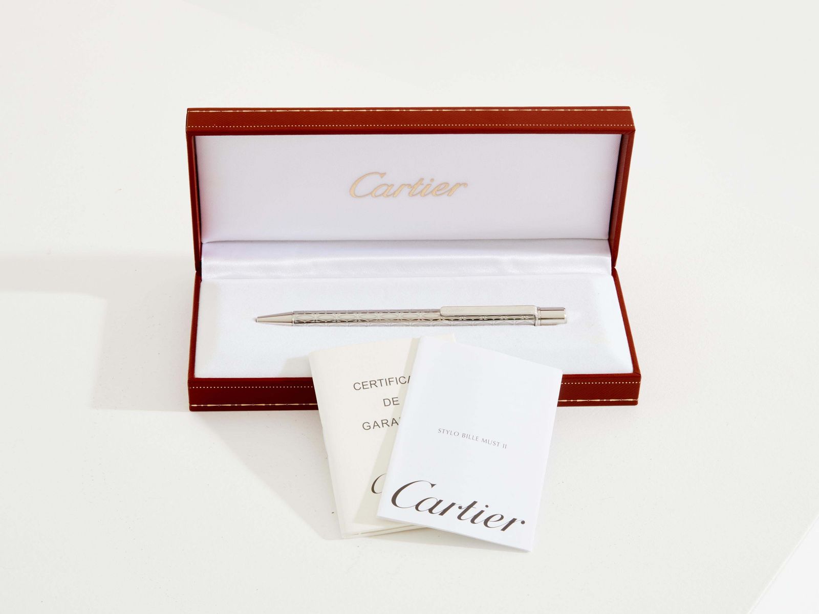 Stylo bille Cartier Must II en plaqué argent et palladium, années 1980 photo buy