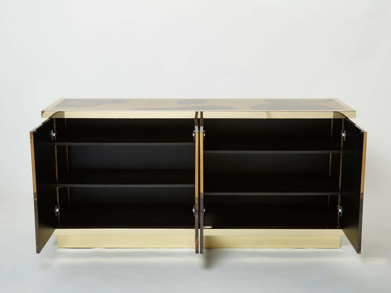 Buffet en laiton oxydé, par Isabelle et Richard Faure, années 1970 photo buy