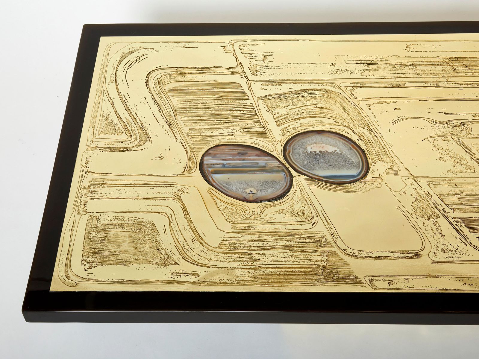 Table basse belge en laiton gravé avec agates, signée Christian Krekels, 1979 photo for sale
