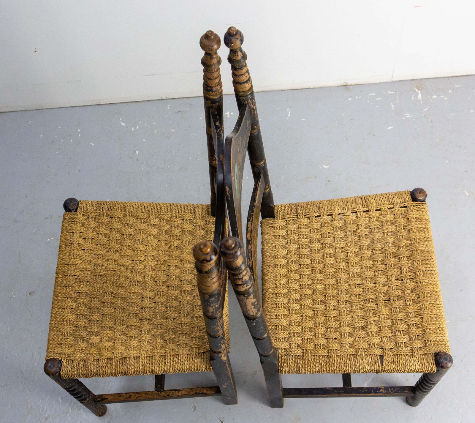 photo vinterior Two French Hand Painted Side Chairs Rush Seats Country Style, 19th Century