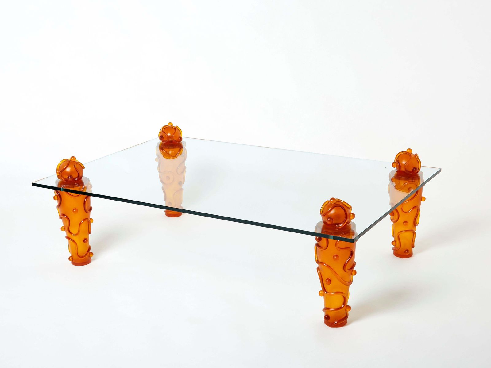 Grande table basse en résine et verre signée, par Garouste & Bonetti, années 1990 photo furniture