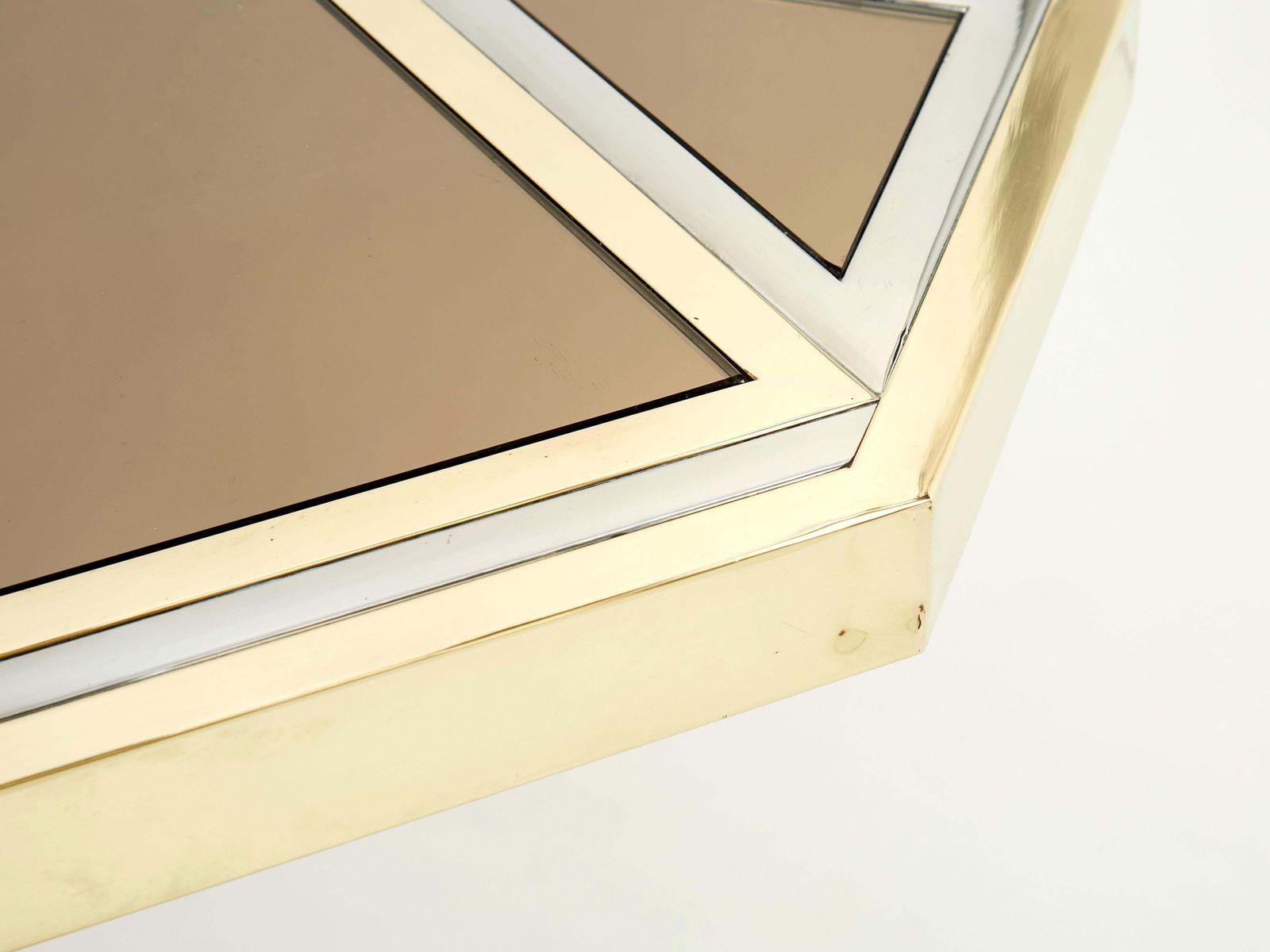Console en laiton, chrome et acier, plateau en miroir, par Romeo Rega, années 1970 photo buy