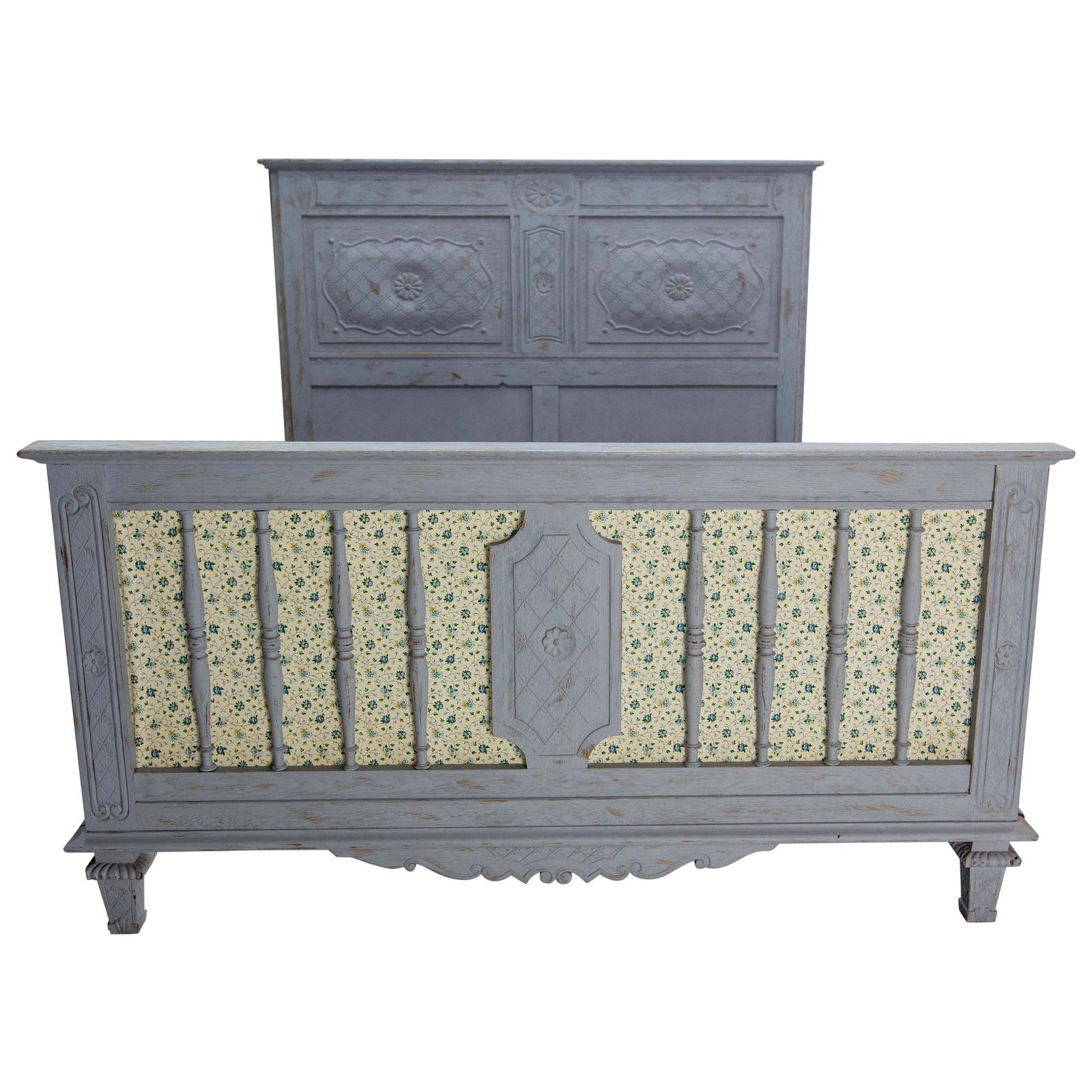 Frans bed met gepatineerd hout, tweepersoons, Louis XVI-stijl, ca. 1960