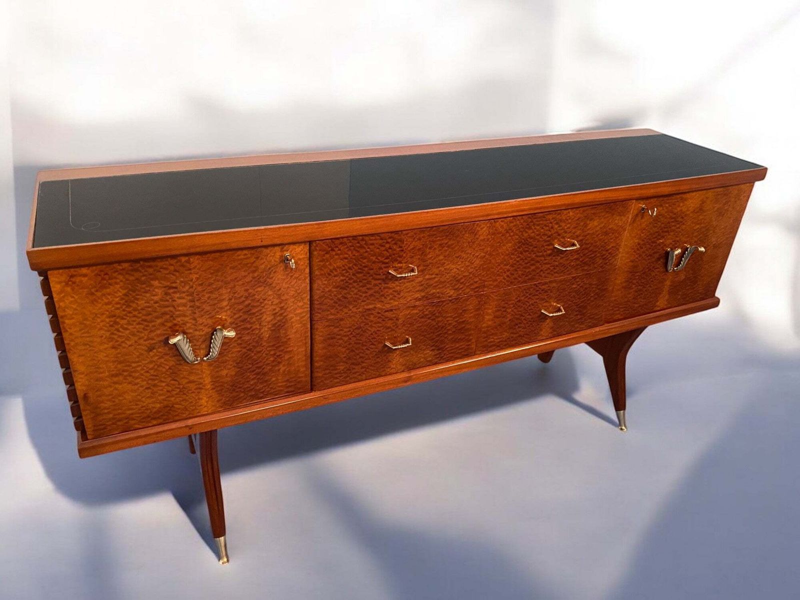 Italian Midcentury Amboyna Briar Sideboard By Vittorio Dassi, 1950s photo furniture