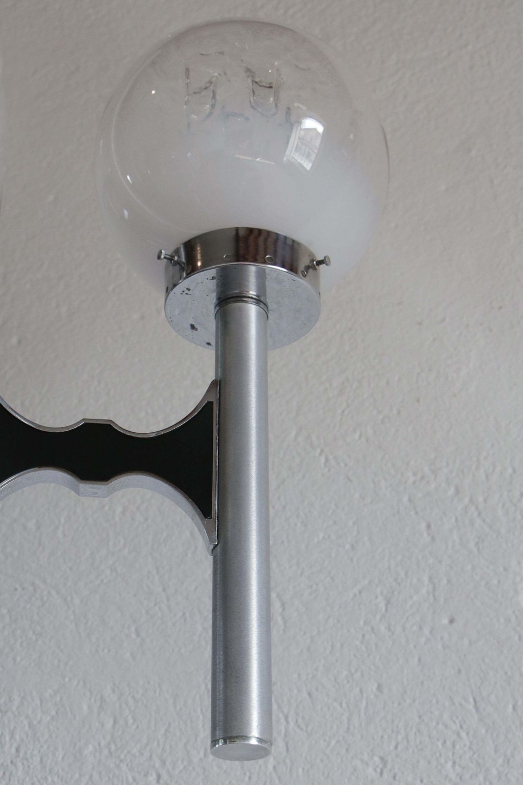 photo for sale Italian Space Age Three Lights Floor Lamp By Gaetano Sciolari, 1970s