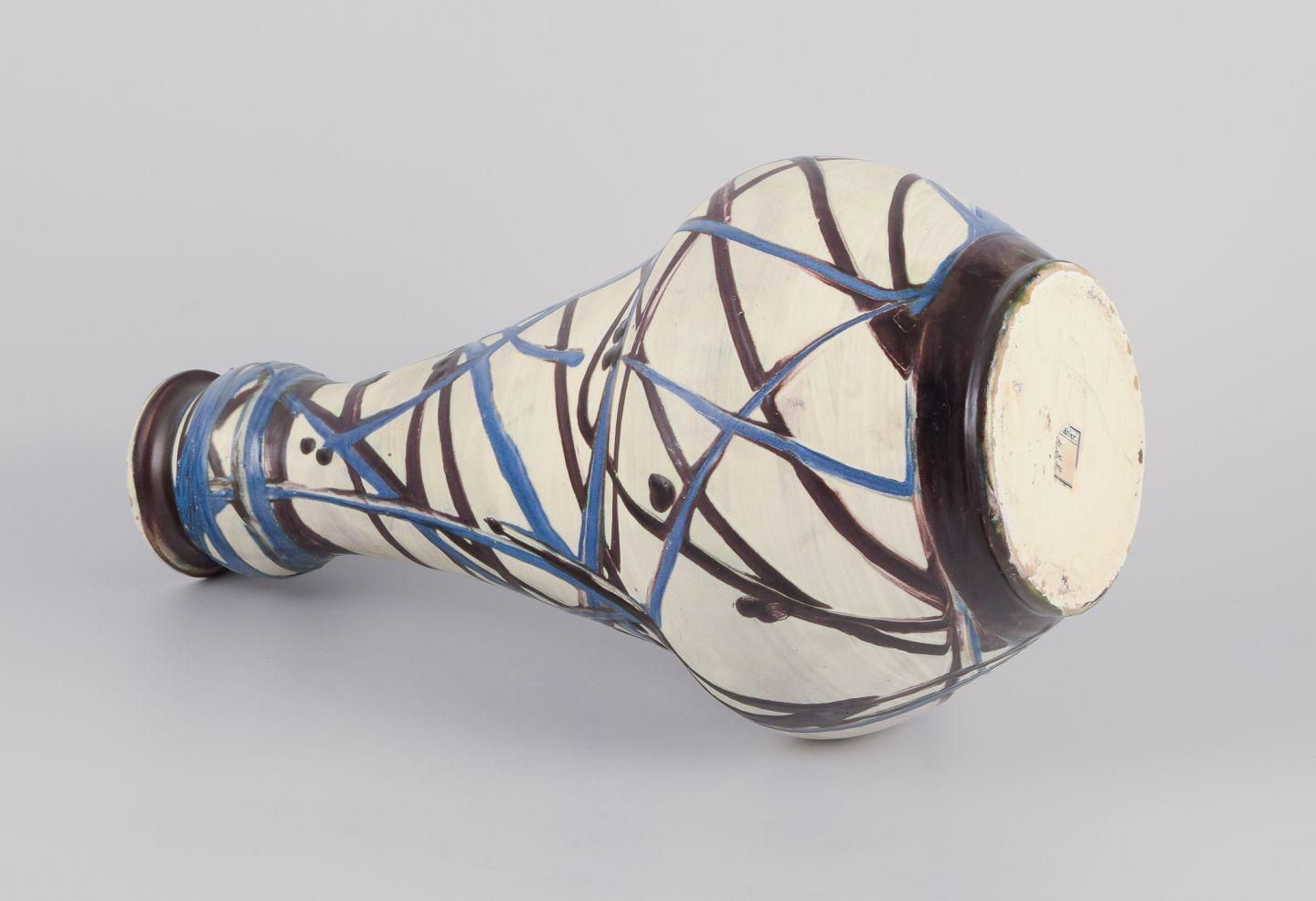 Kähler, Denmark. Large Floor Vase In Ceramic. 1930s photo vinterior