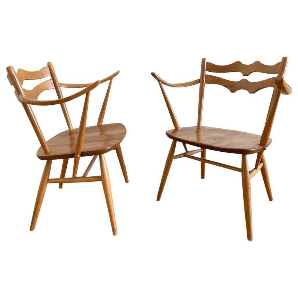 Elegant Pair Of Elm And Beech Easy Chairs By Ercol, Uk, 1950s. Model 493.