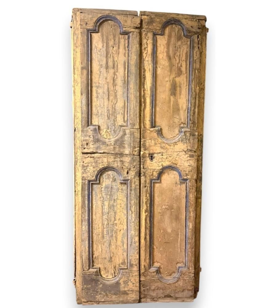 Porta Doppio Battente Da Interno In Prima Patina, Italia photo vintage