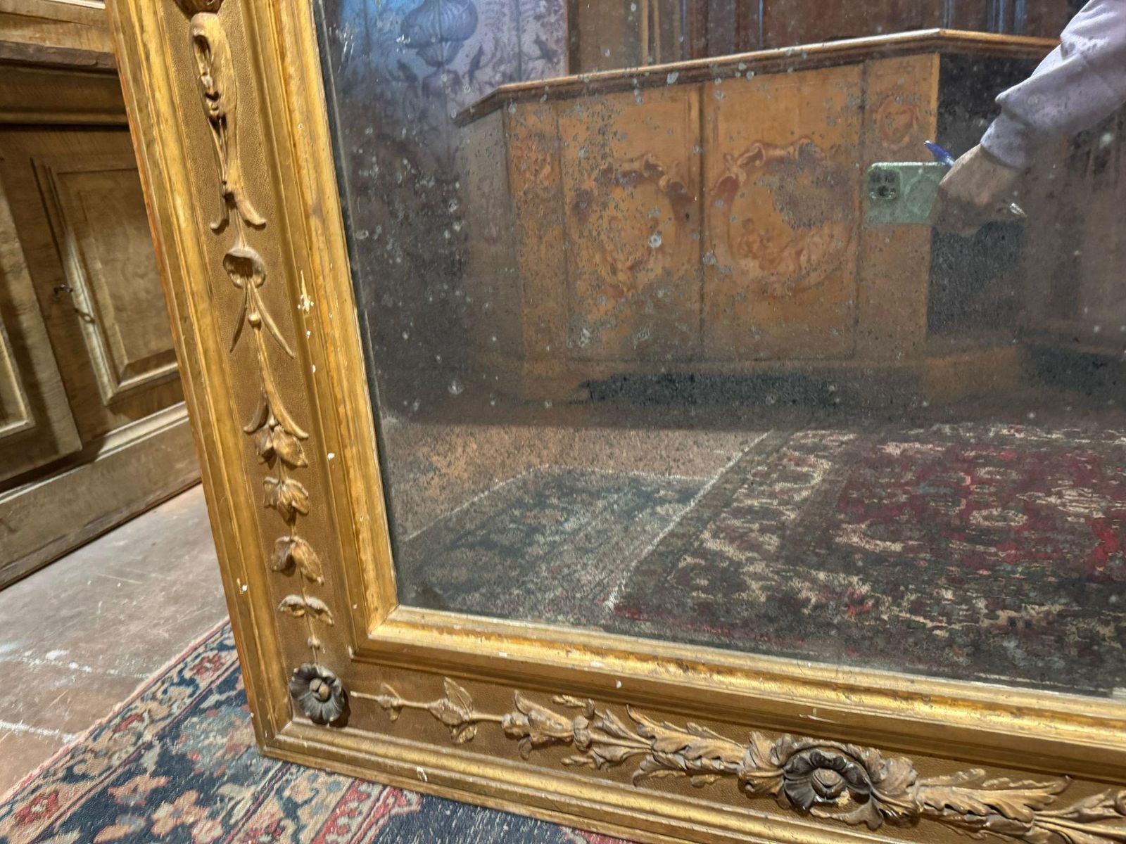 Neoclassical Mirror In Richly Carved Wood With Caryatids And Gilded, Italy photo vinterior