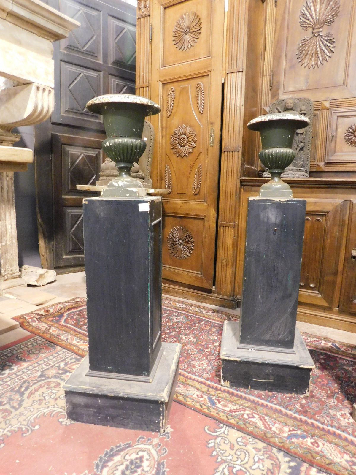 Pair Of Wooden Pillars With Attached Cast Iron Vases, Italy photo 1594.0