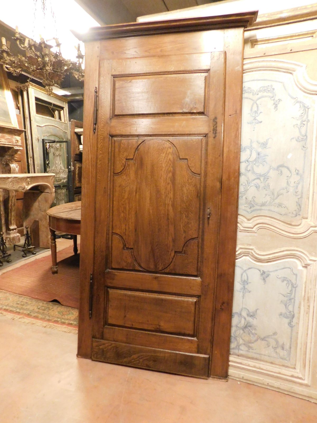 Set Of 2 Single Leaf Oak Doors Carved With Frame, Italy photo Home Fixtures