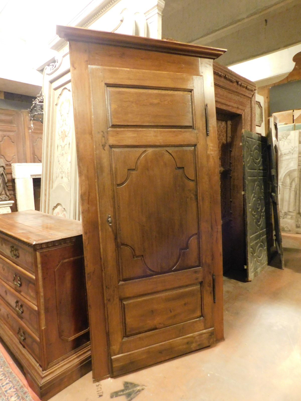 Set Of 2 Single Leaf Oak Doors Carved With Frame, Italy photo buy