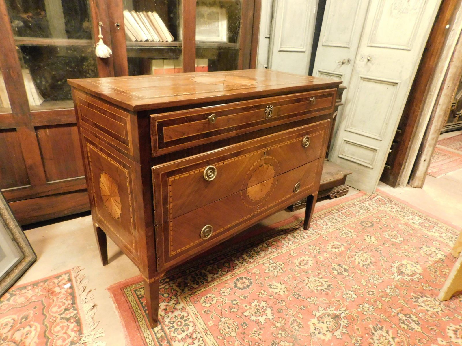 Louis XVI Chest Of Drawers, Veneered And Inlaid Chest Of Drawers, Italy photo vinterior