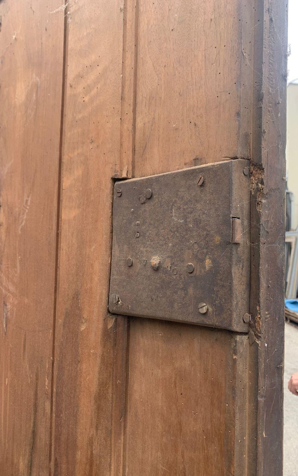 photo vinterior Set Of 3 Walnut Doors, Each With A Single Leaf With Carved Panels, Italy