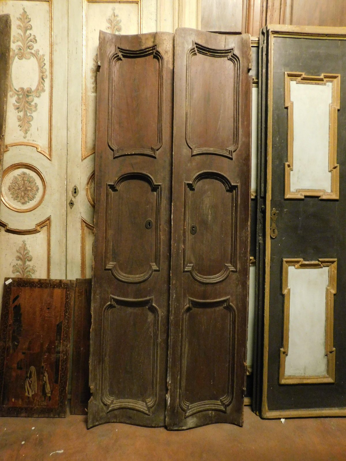 Particular Walnut Door, Double Jointed With Two Leaves And Carved Panels, Italy photo Home Fixtures