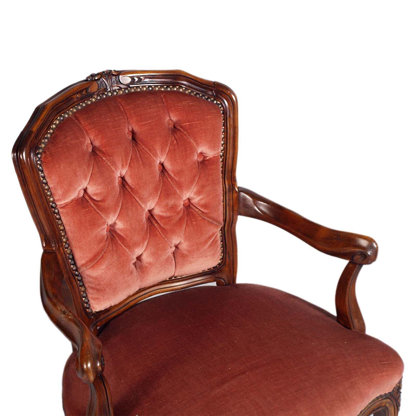 1900s Pair Of Venice Baroque Louis XV Armchairs, Carved Walnut With Floral Motif photo Furniture