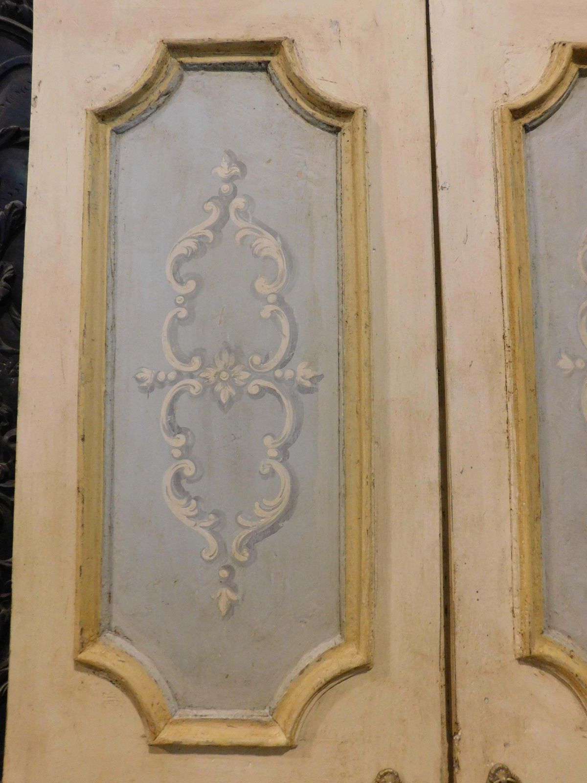 N. 2 Double Doors In Lacquered And Painted Wood, Two Leaf, Italy photo 3466.0