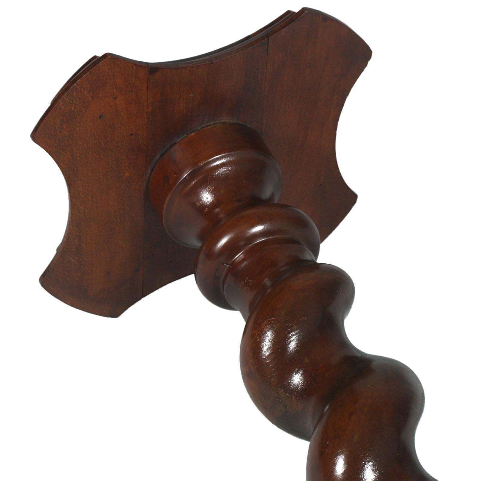 photo furniture 18th Century Baroque Column Pedestal , Feline Legs Bronze Tripod And Three Faces