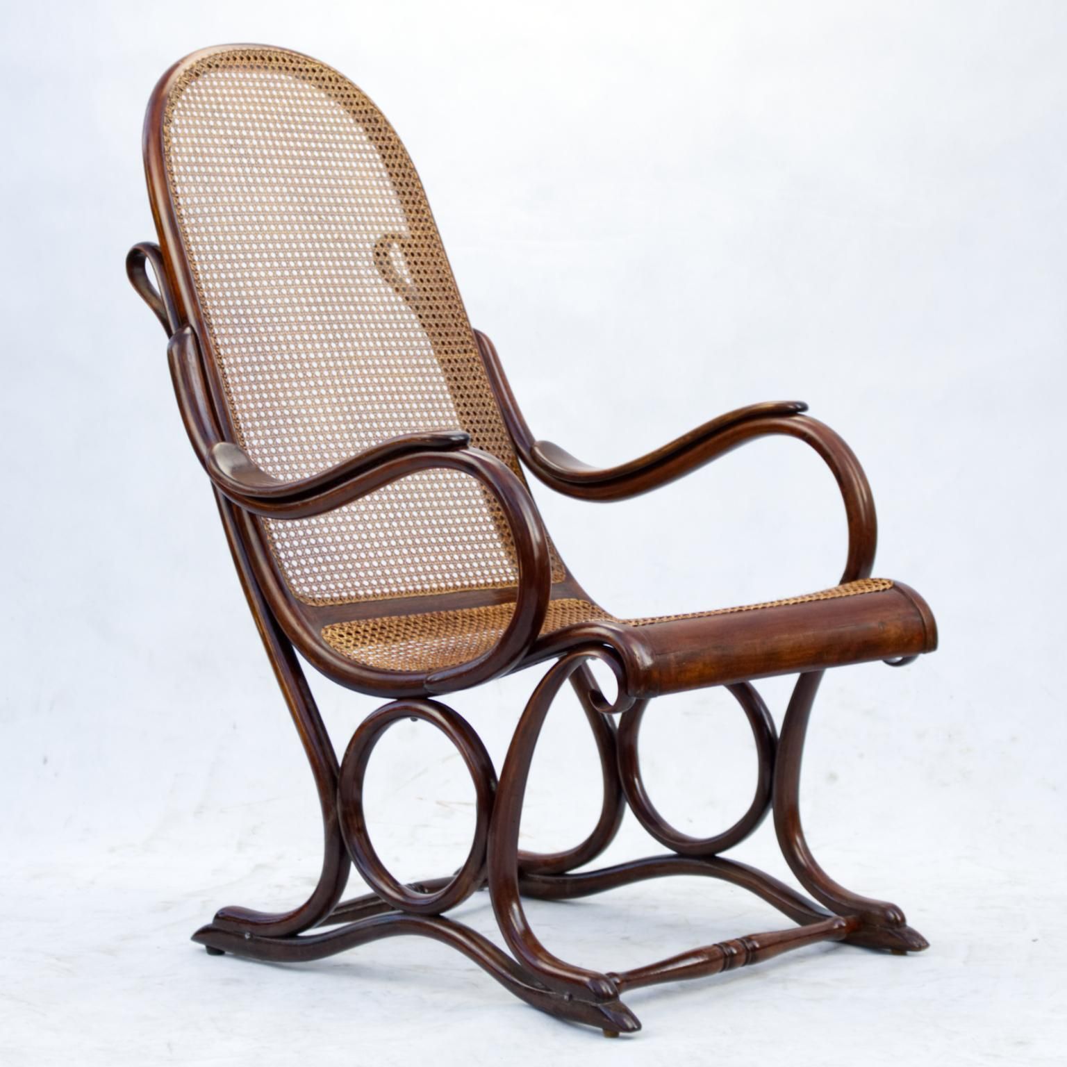 photo vintage Bentwood Cane Salonfauteuil Easy Chair Thonet No. 1, Circa 1890