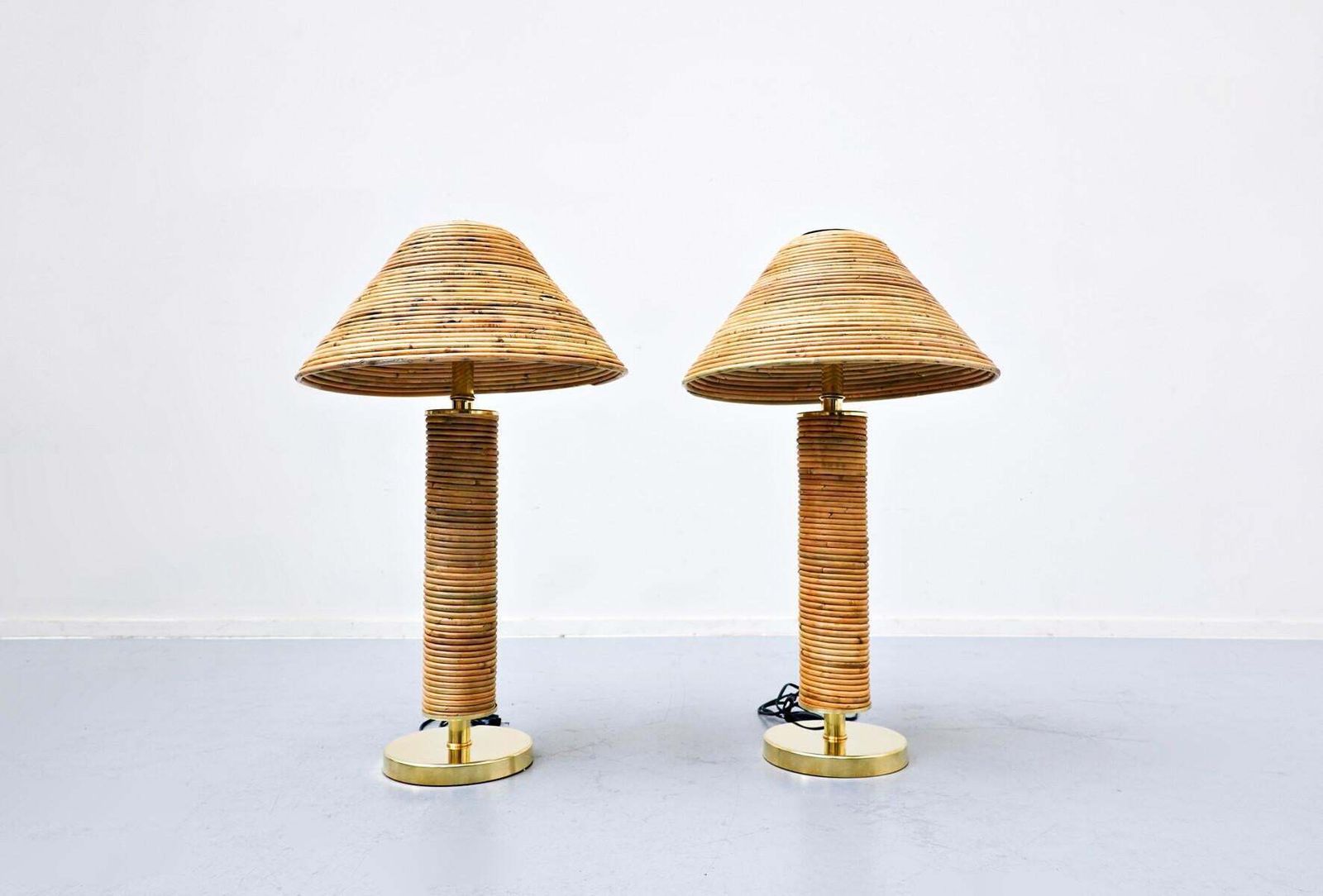 Contemporary Pair Of Brass And Bamboo Table Lamp, Italy photo vinterior