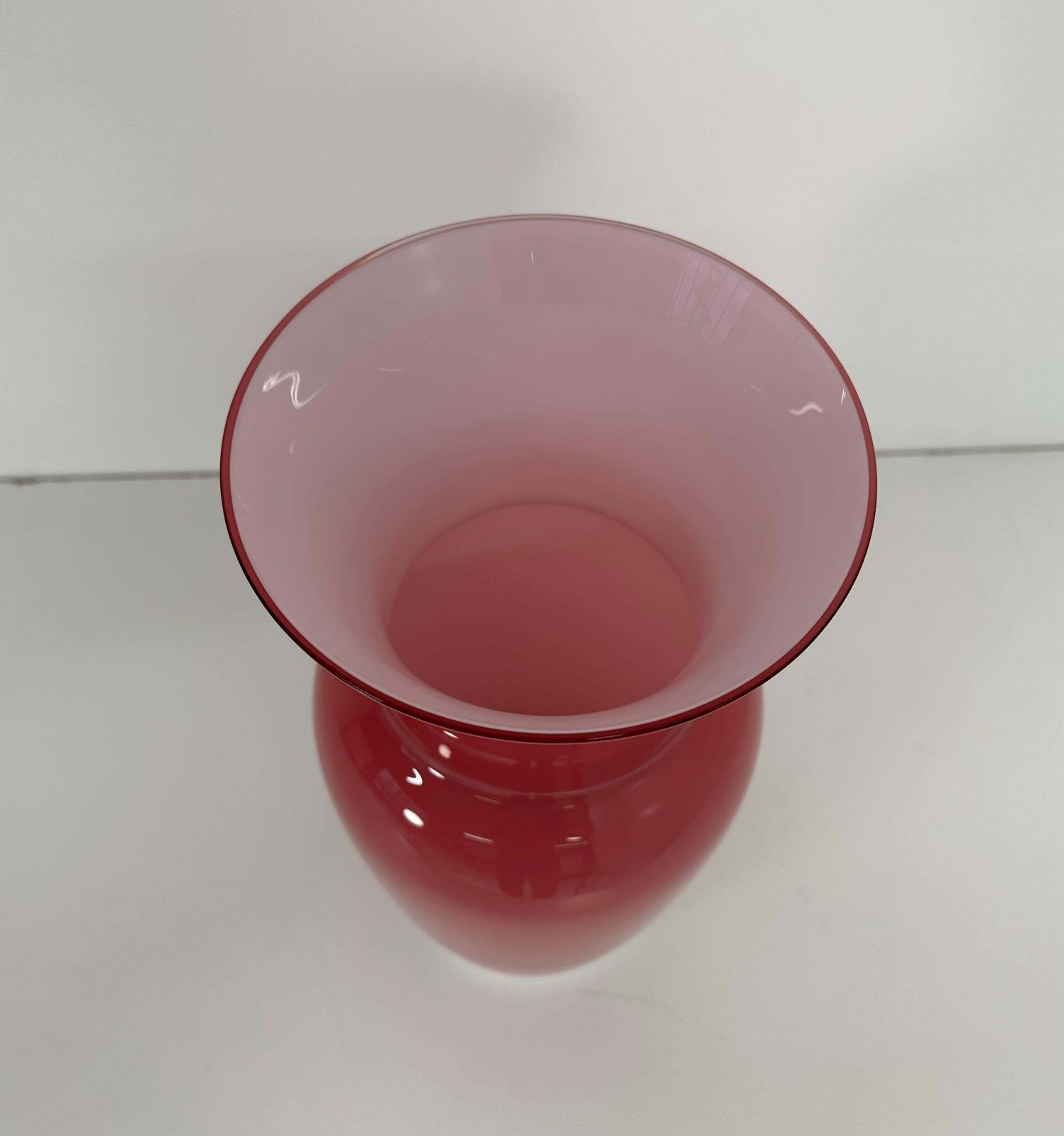 Italian Pink Murano Glass Vase, By Tommaso Buzzi, 1990s photo vinterior