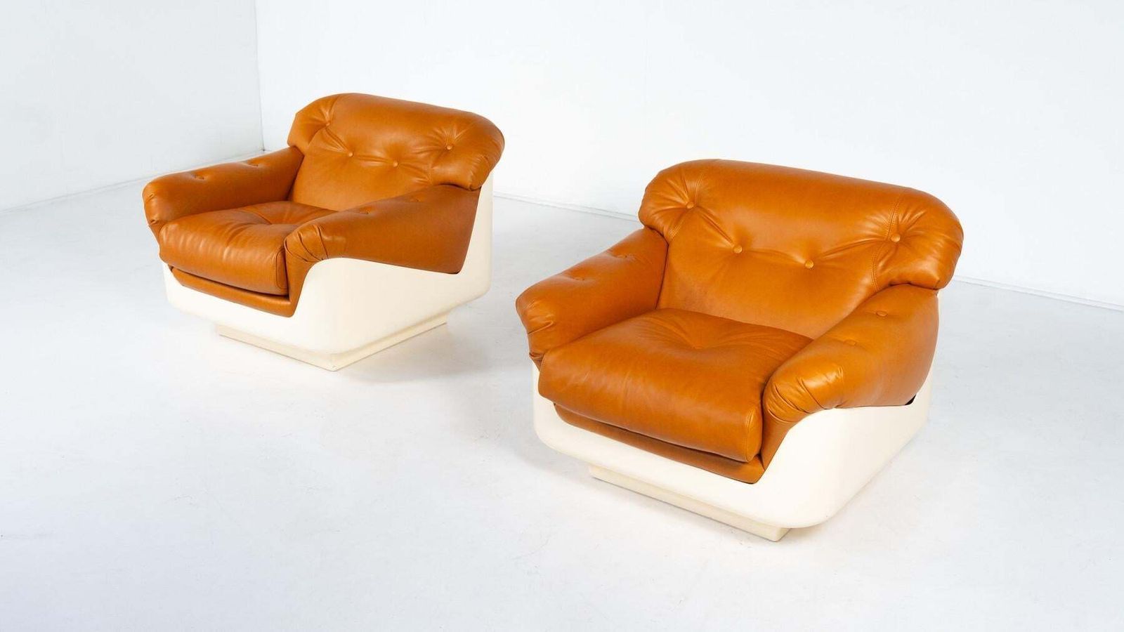 Pair Of Armchairs By Jorge Zalszupin, Fiberglass And Leather, 2 Pairs Available photo vintage