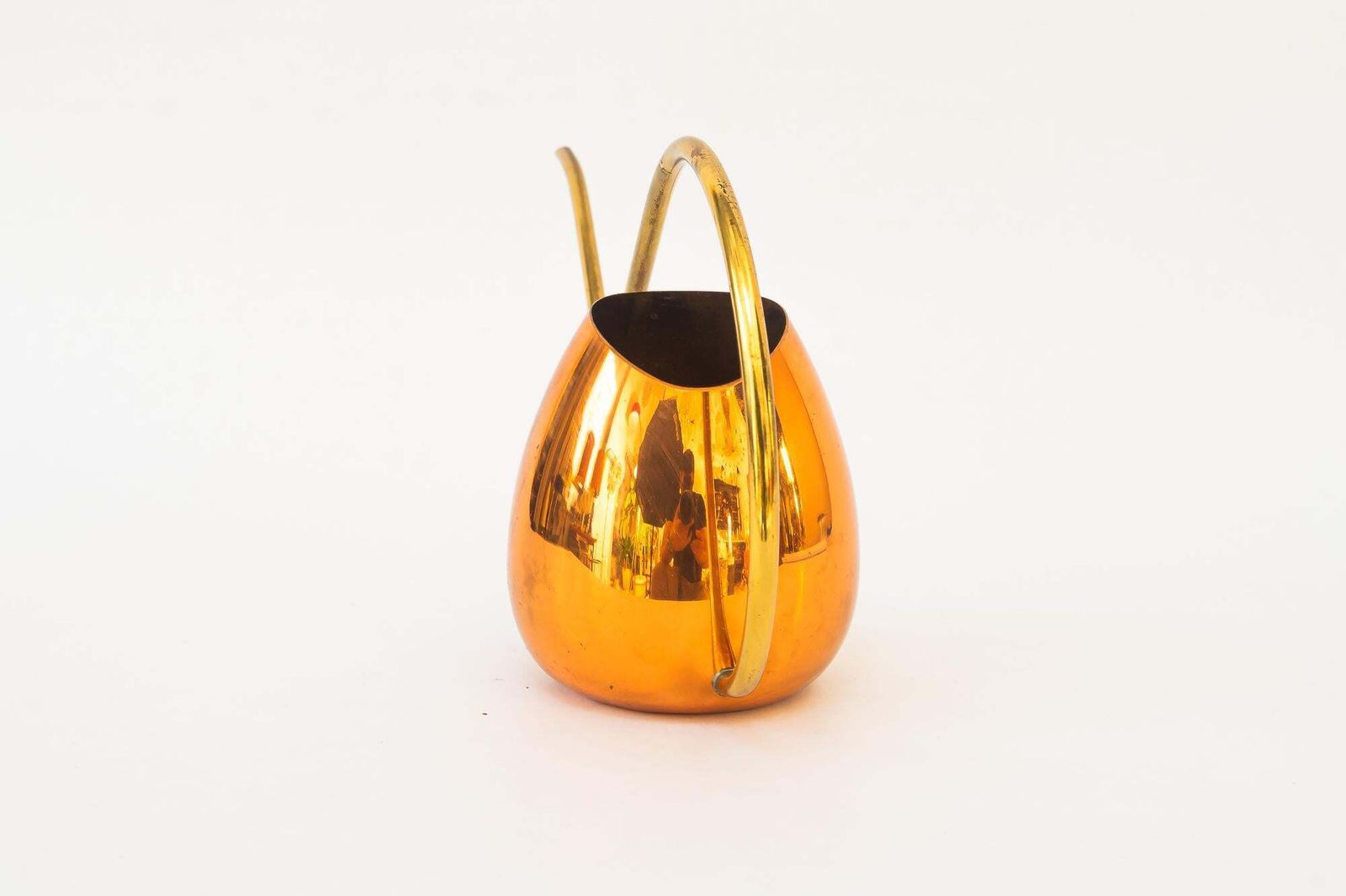Watering Can Around 1950s photo vinterior
