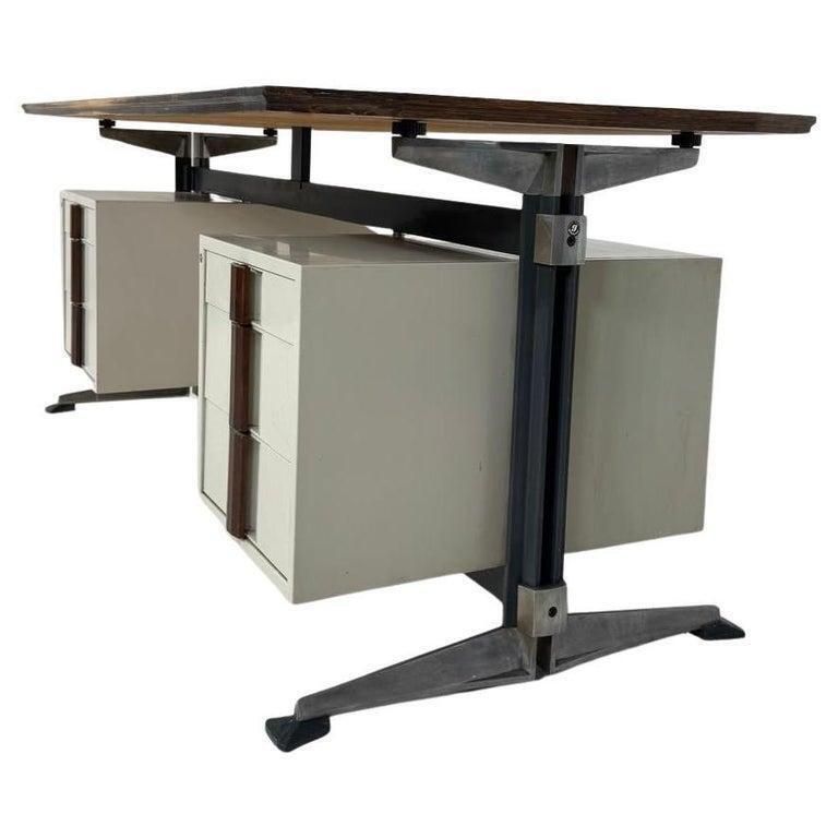 Mid Century Desk By Giaiotti, Italy, 1960s photo Furniture