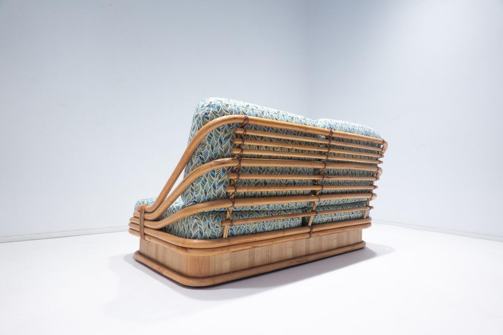 Rattan Sofa By Vivai Del Sud, 1970s   New Upholstery photo buy