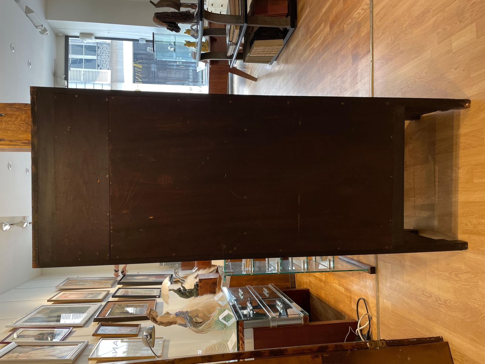 photo vinterior "Blackened Wood Cabinet", Georges Henri Laurent (1880 1940)