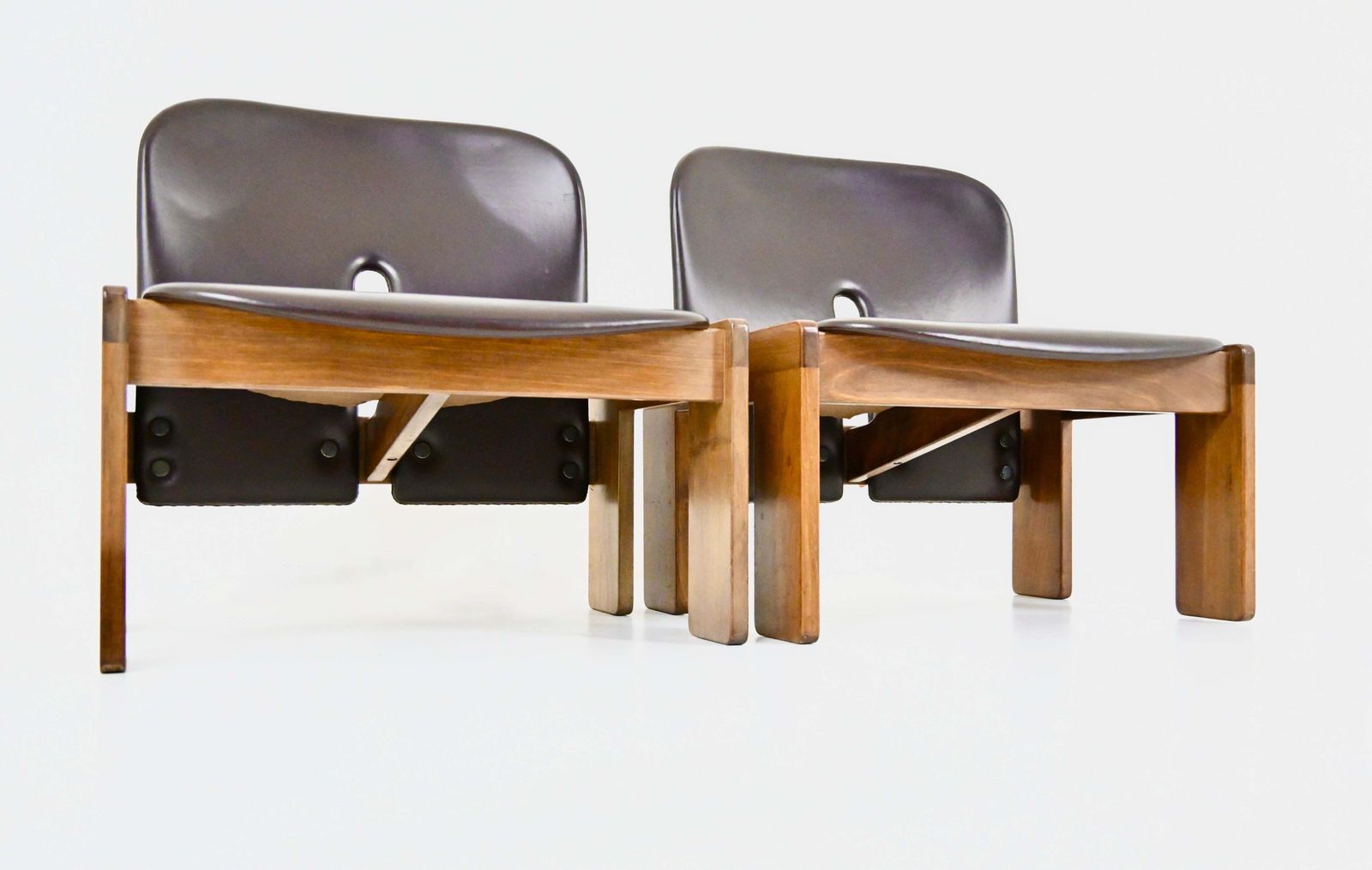 photo furniture Model 925 Lounge Chairs By Afra & Tobia Scarpa For Cassina, 1970s, Set Of 2