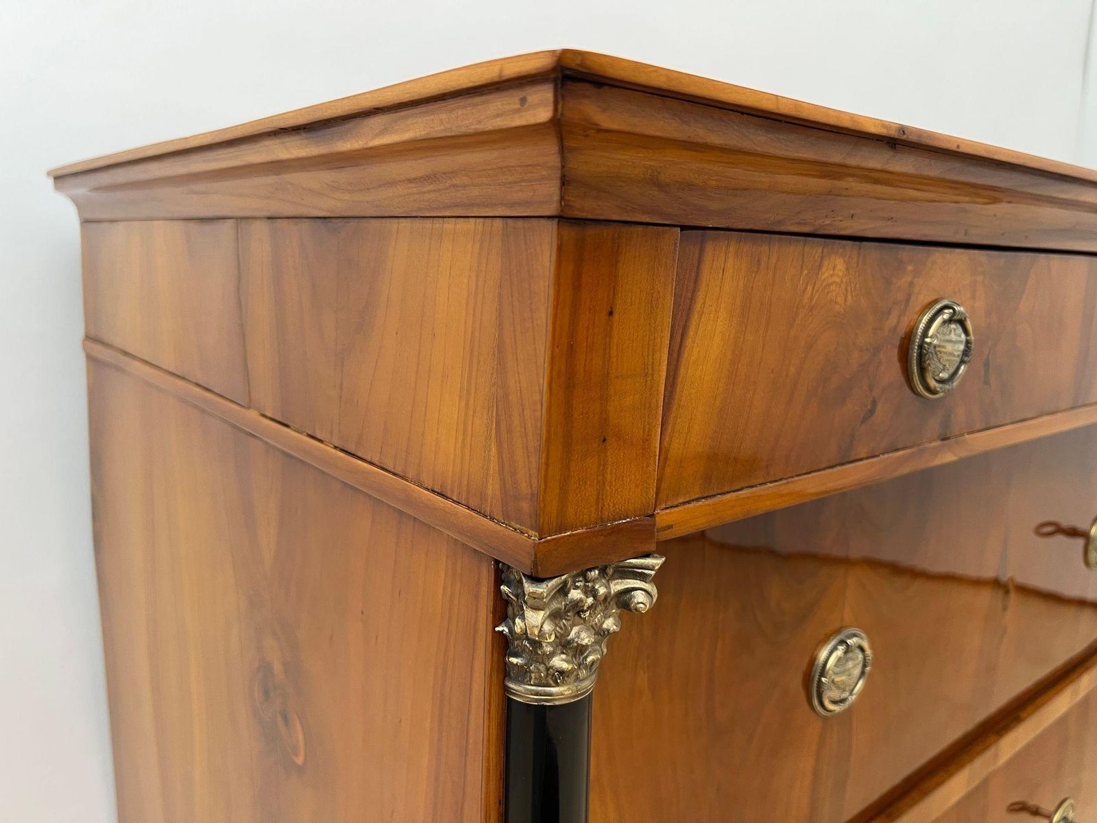 photo buy Biedermeier Commode, Cherry Veneer, Brass, Franconia Circa 1820