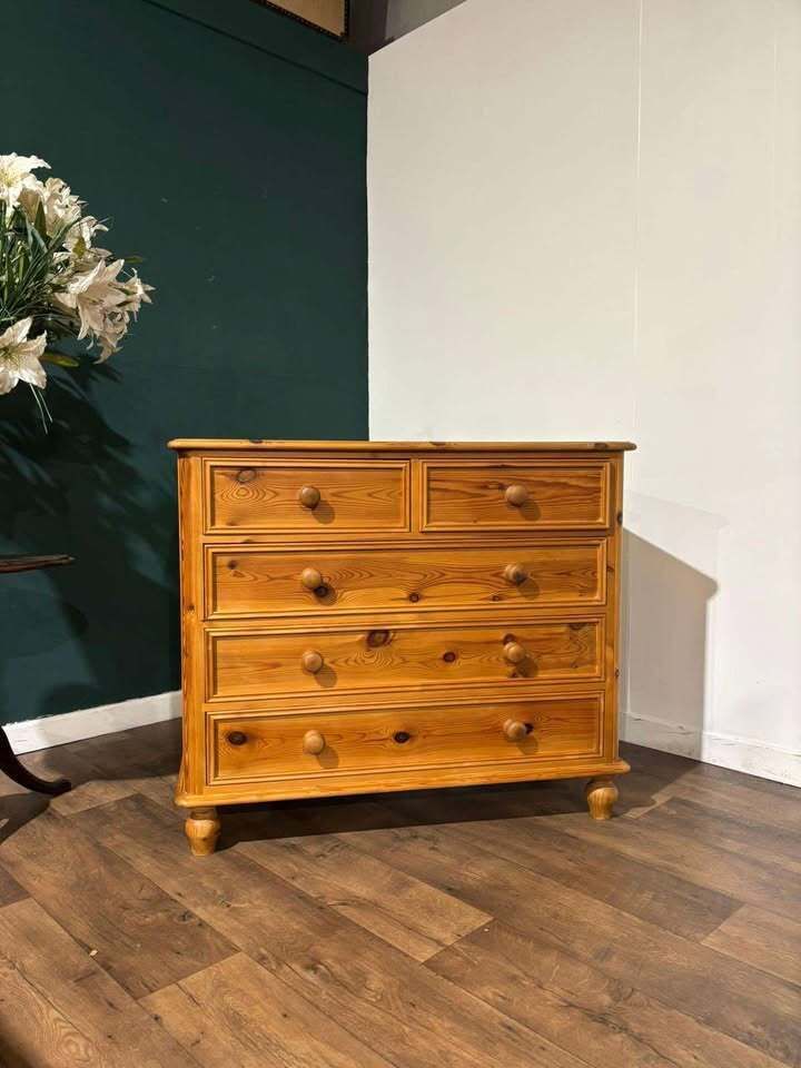 Victorian Style Pine Chest Of Drawers photo vintage