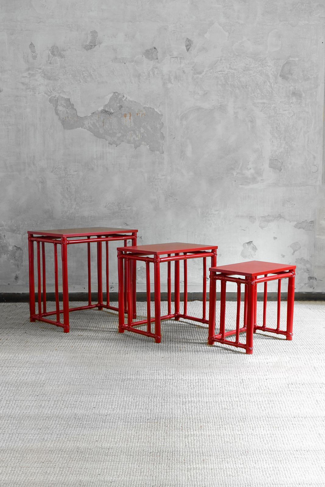 Nesting Side Tables In Red Lacquered Bamboo  – Mcguire San Francisco 1970 photo Furniture