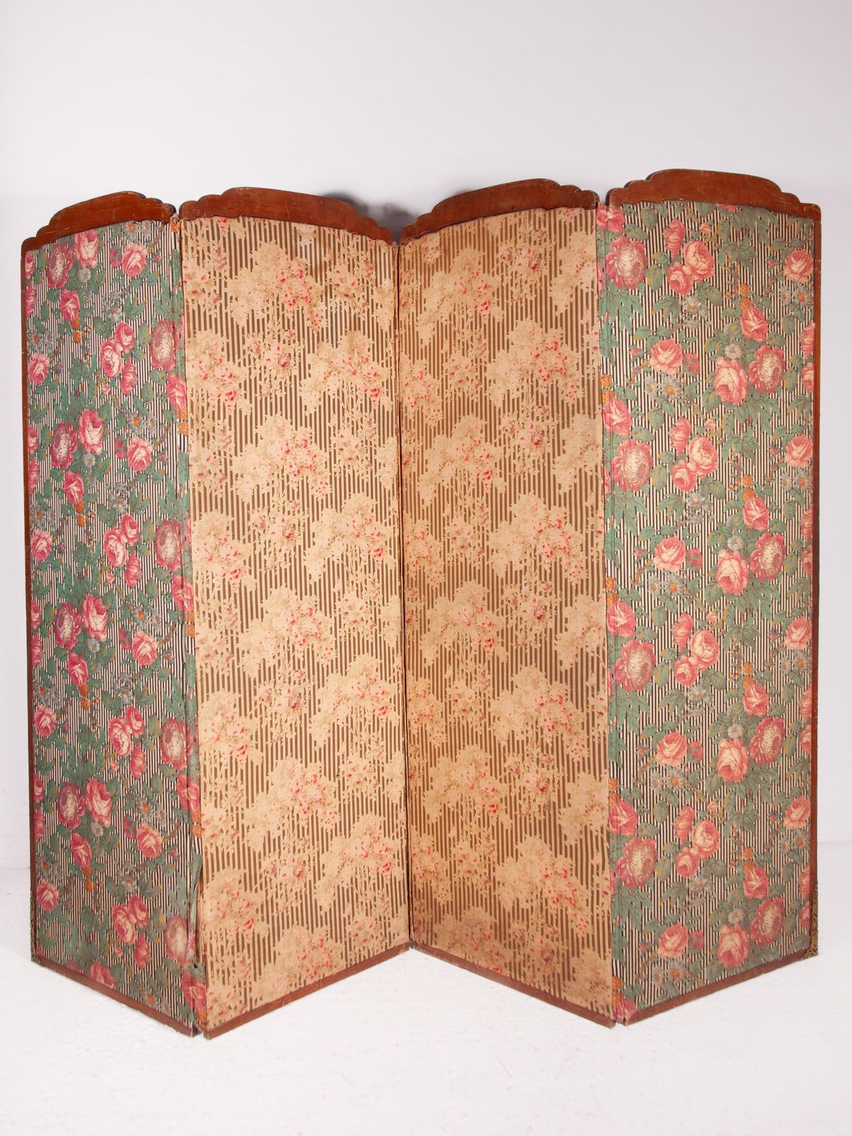 Victorian Four Panel Screen, Roomdivider In Carved Wood, Poetic Design In Fabric photo vintage