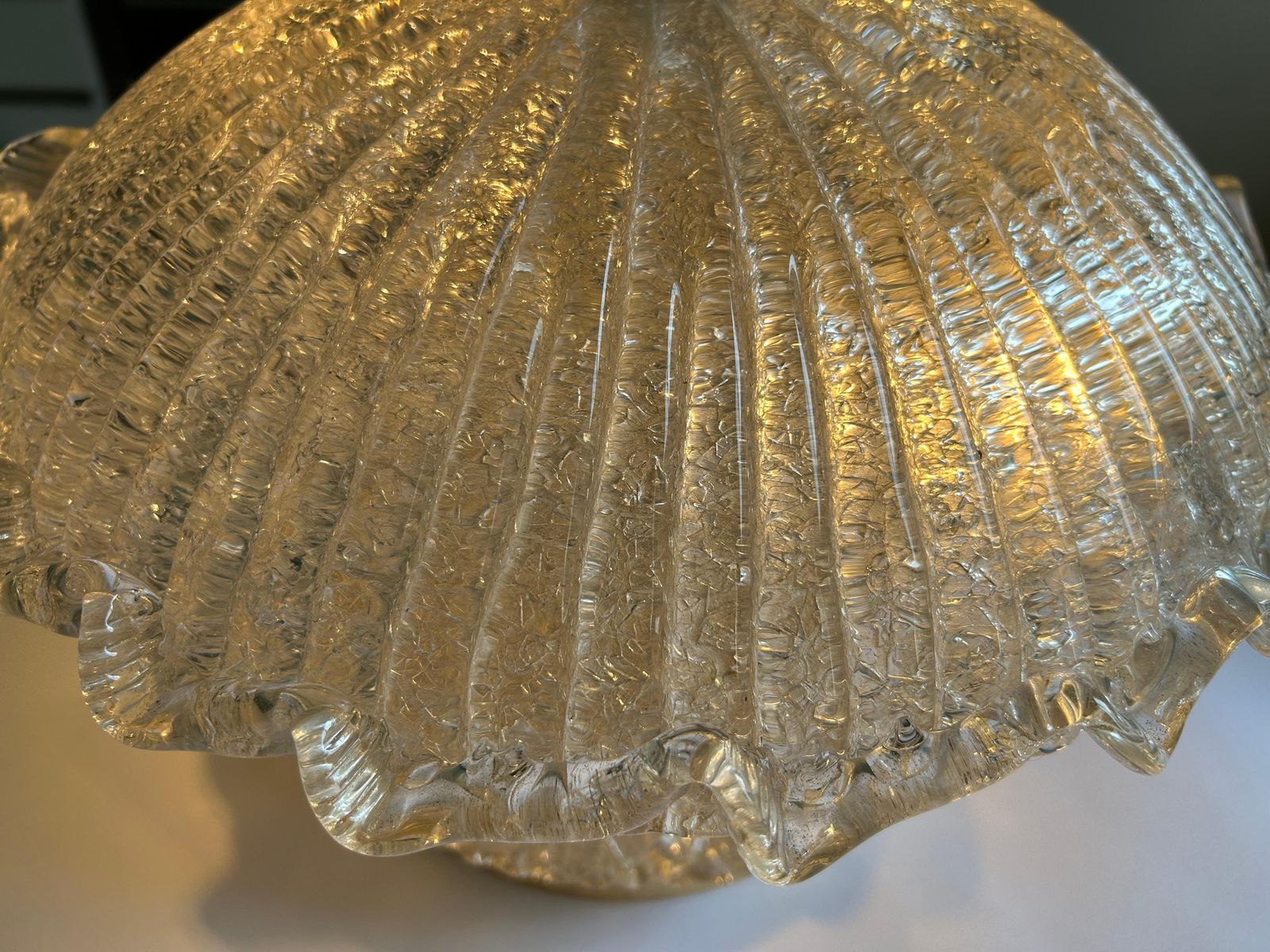 Sumptuous Murano Glass Pagoda With Gold Inclusions, 1980's photo vintage