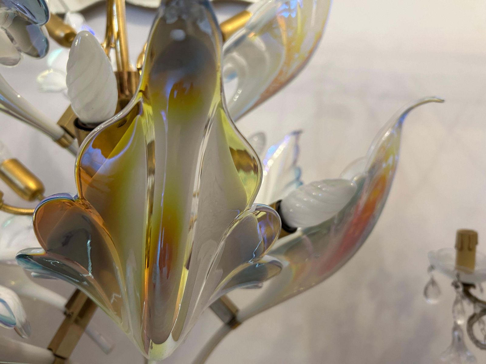 Wings Of Freedom, Majestic Murano Chandelier, 1980's photo vinterior