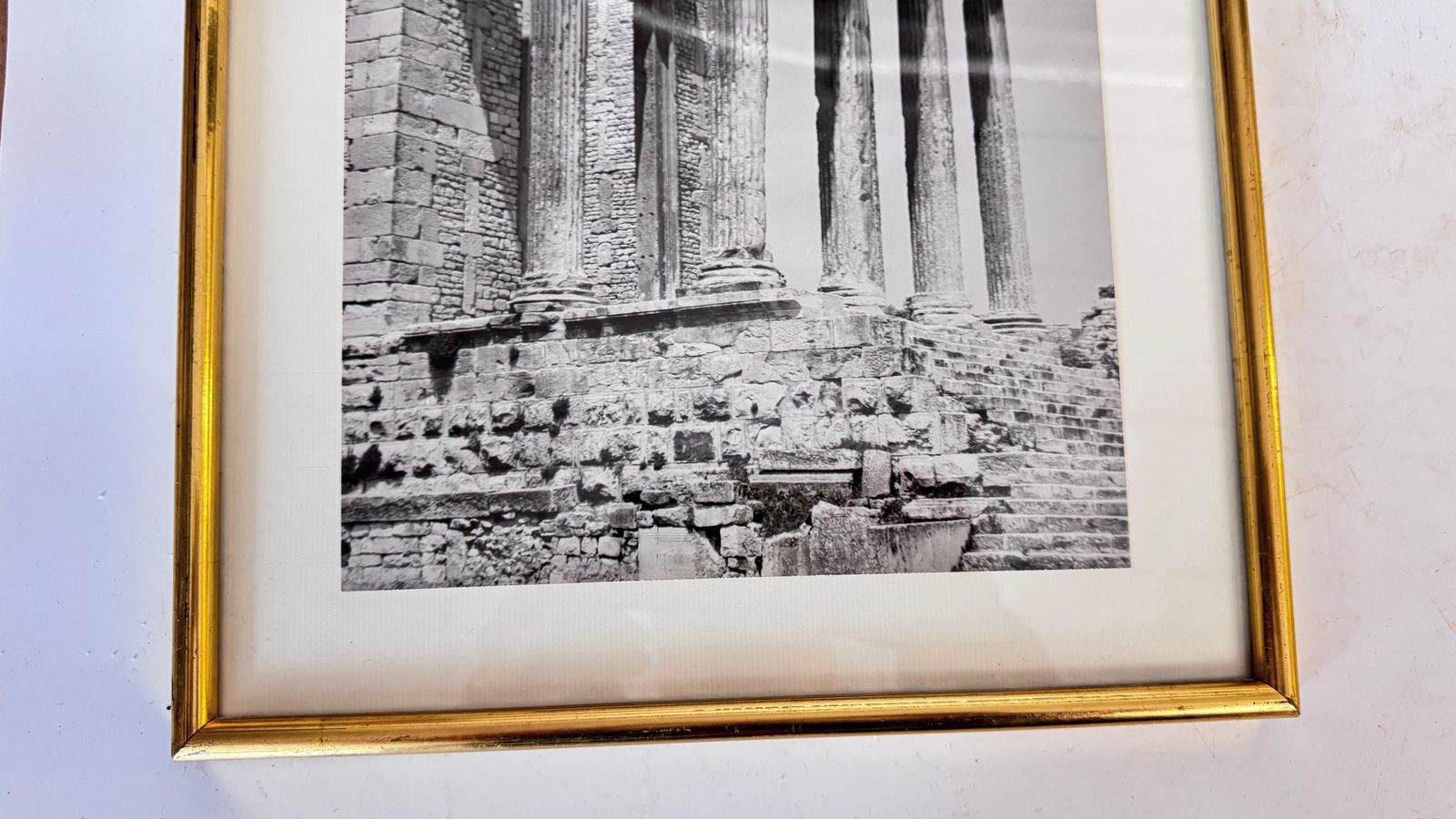 photo vinterior Set Of 3 Framed Black And White Photographs 1950s Monuments Gold Frames