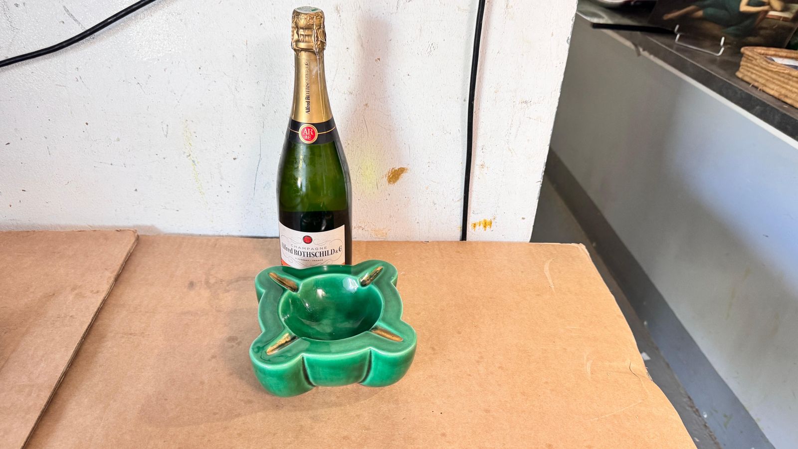 1940s French Art Deco Green Ceramic Ashtray With Gilded Details, Four Cigarette photo Home Decor