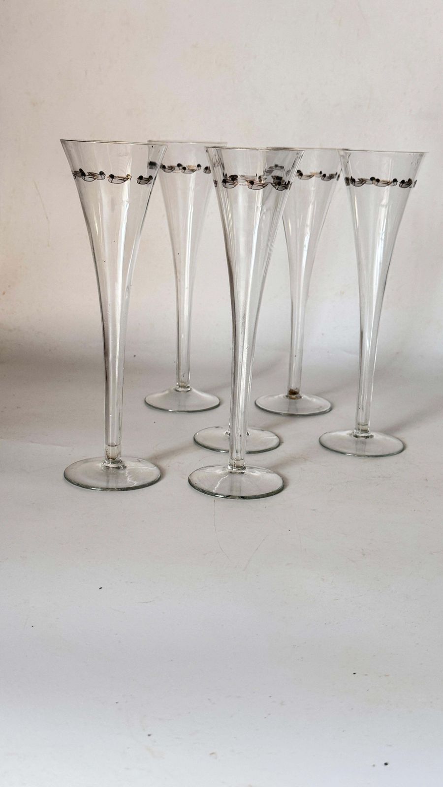 Set Of Six French Crystal Champagne Coupes, Single Piece Design With Duck Motifs photo vintage