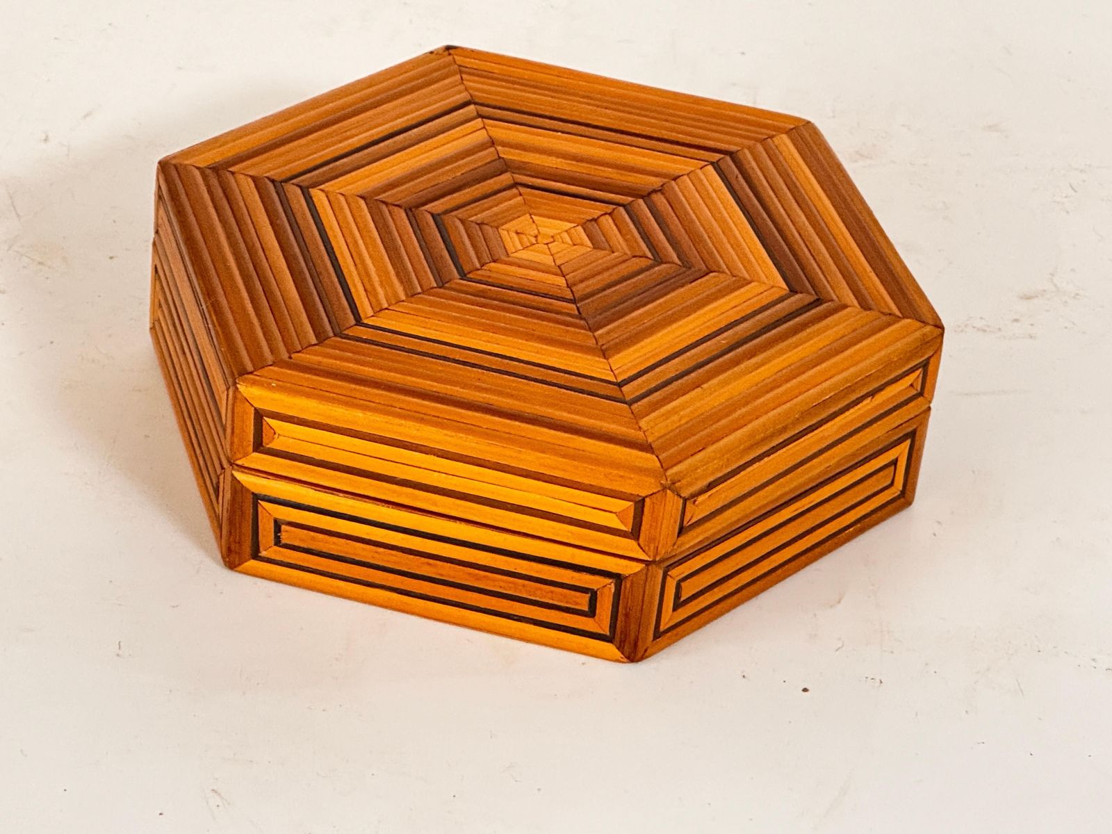 Decorative And Jewelry Box In Wood With  Geometrical Pattern France 1970 photo vinterior