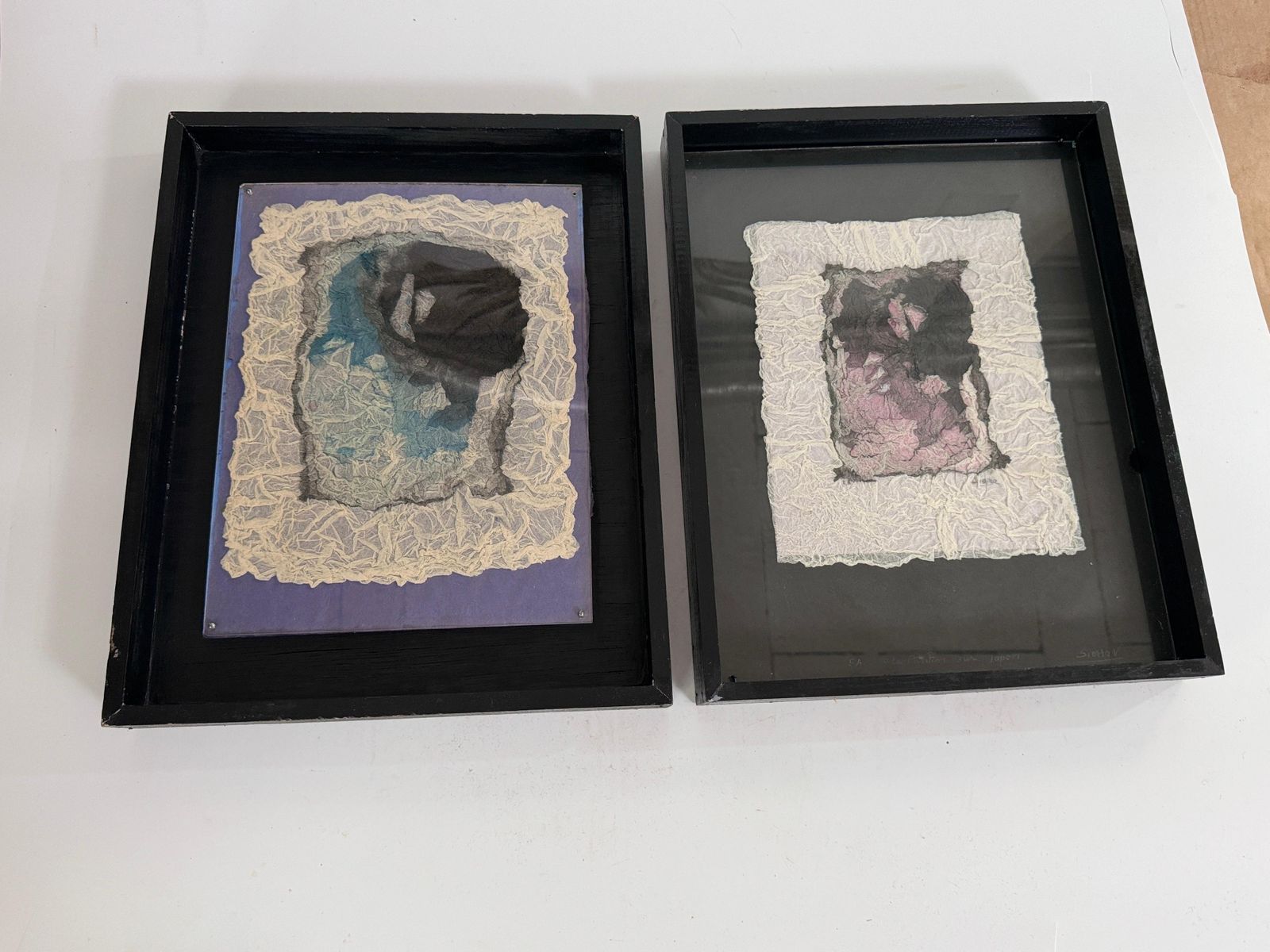 Pair Of Crumpled Paper By Sierra V In The Style Of Ladislas Kijno  France 1970 photo vintage
