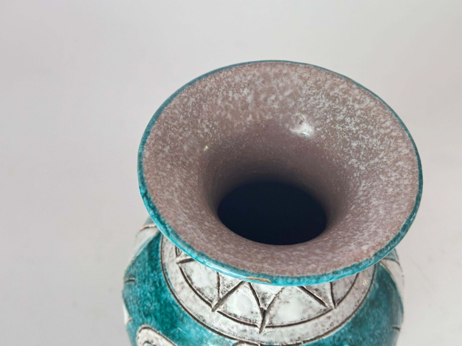 Vase In Enameled Ceramic Green And White Italy 1970 Signed photo for sale