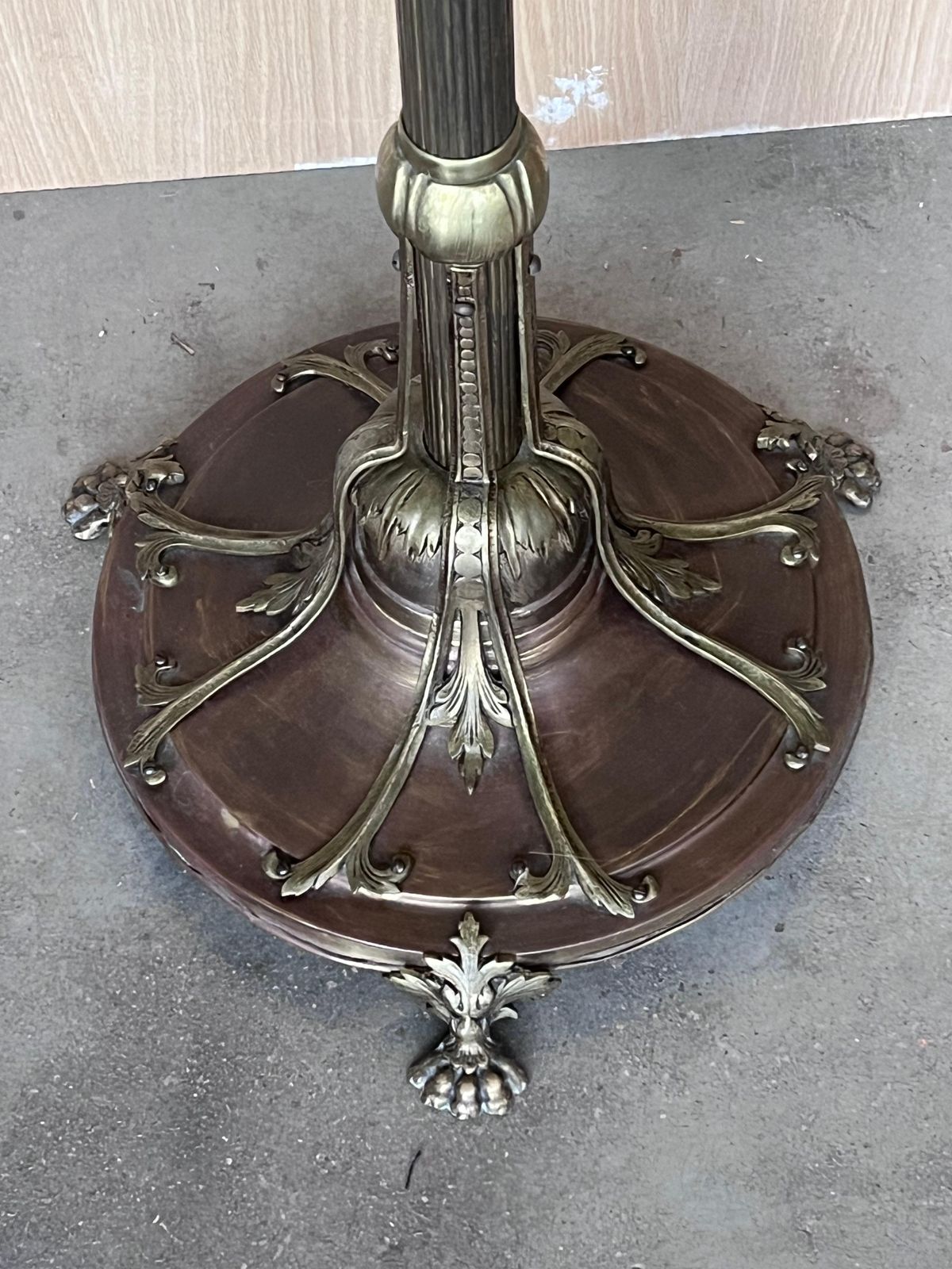 Bronze And Brass Burnished Art Nouveau Belle Epoque Hanger, Bronze Grifone Feet photo 2572.0
