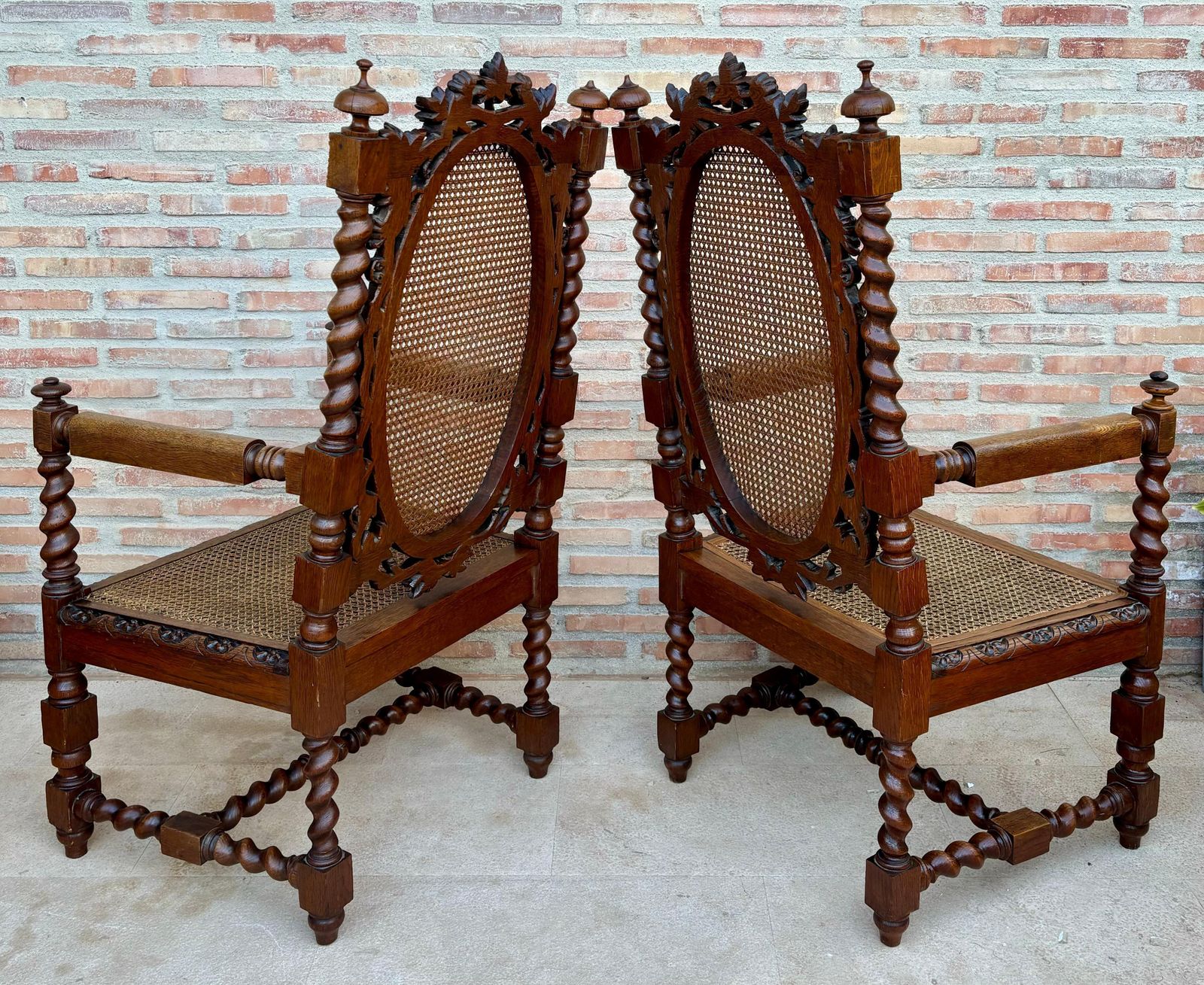 Fauteuils en noyer, France, années 1890, lot de 2 photo 3585.0
