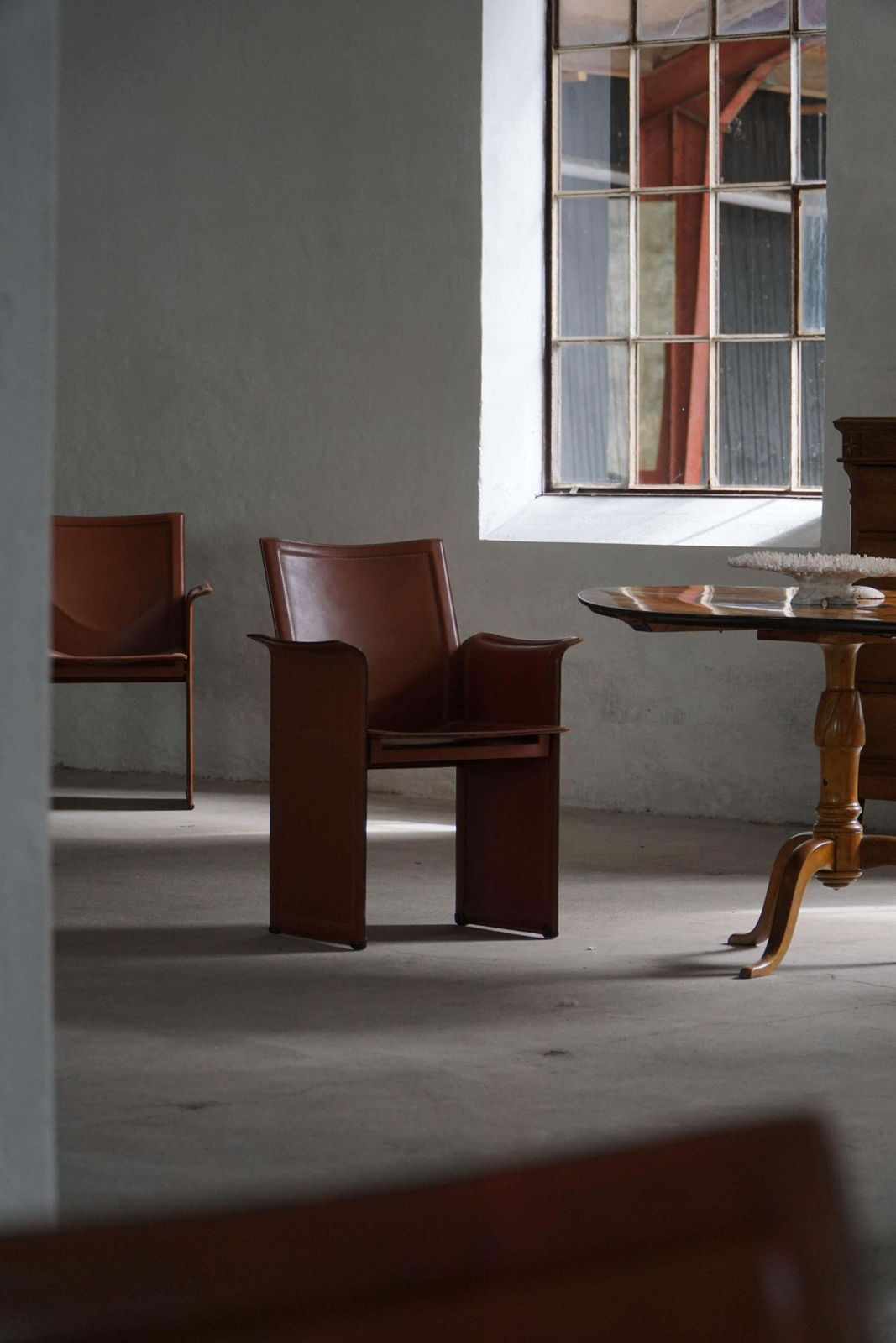 Set Of 4 Armchairs In Brown/Red Leather, Tito Agnoli, Italian Modern, 1970s photo Furniture