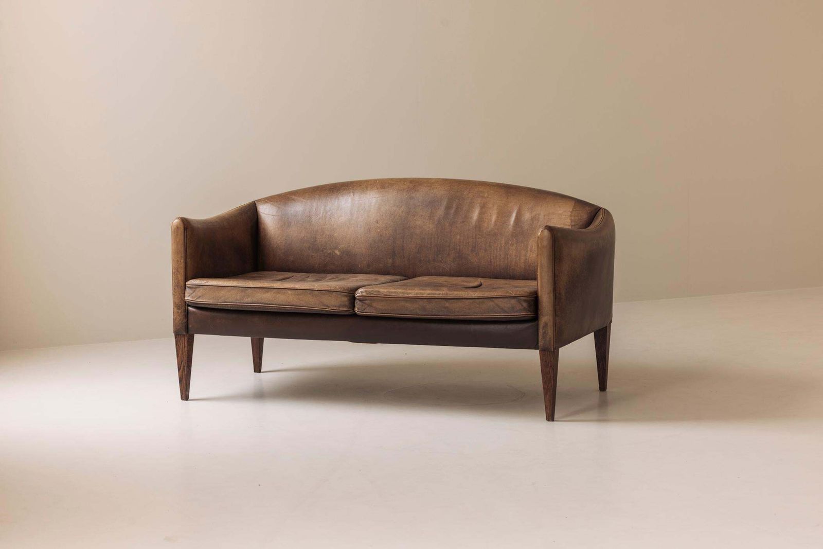 V12 Sofa By Illum Wikkelsø For Holger Christiansen, Denmark, 1960s