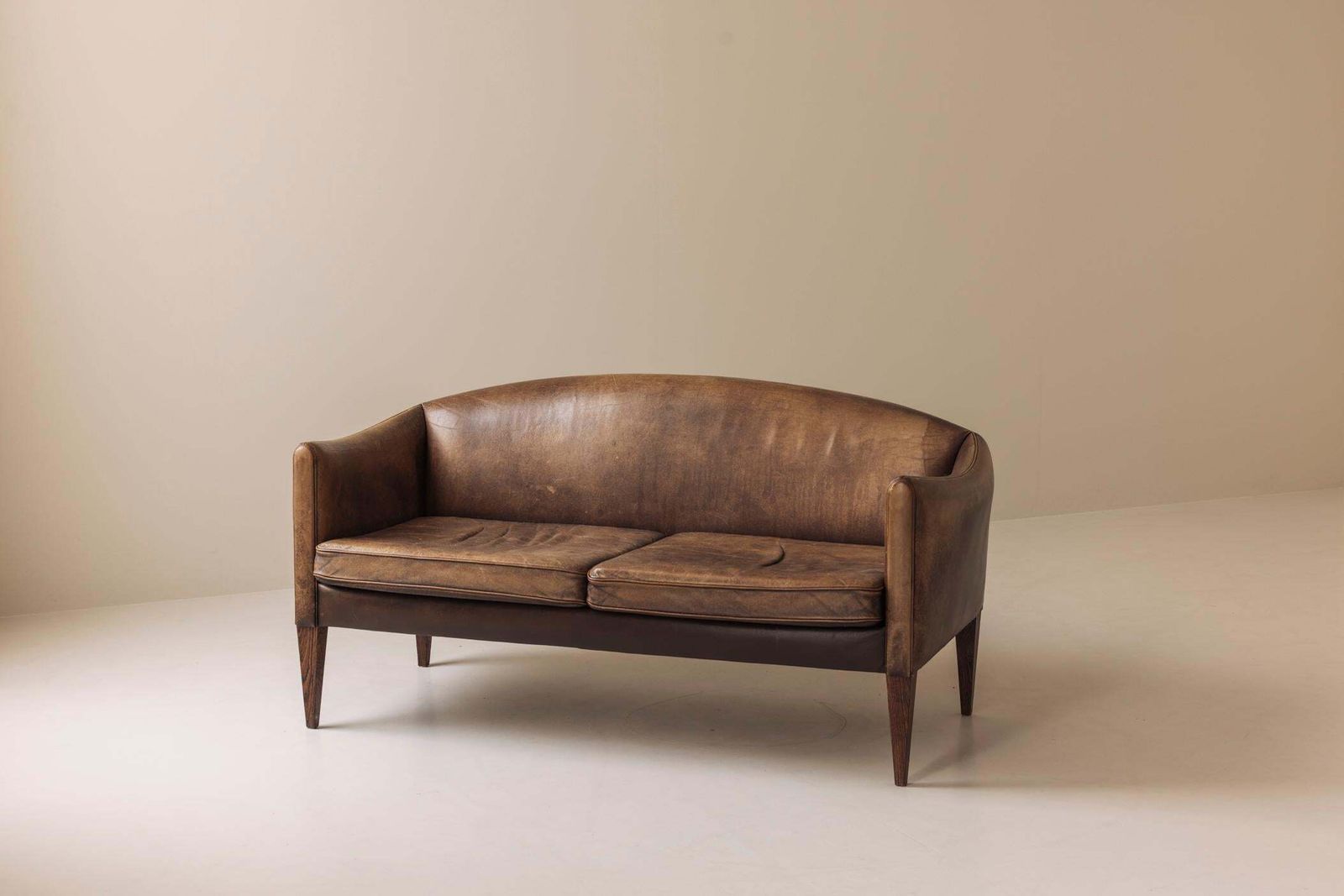 Furniture V12 Sofa By Illum Wikkelsø For Holger Christiansen, Denmark, 1960s photo