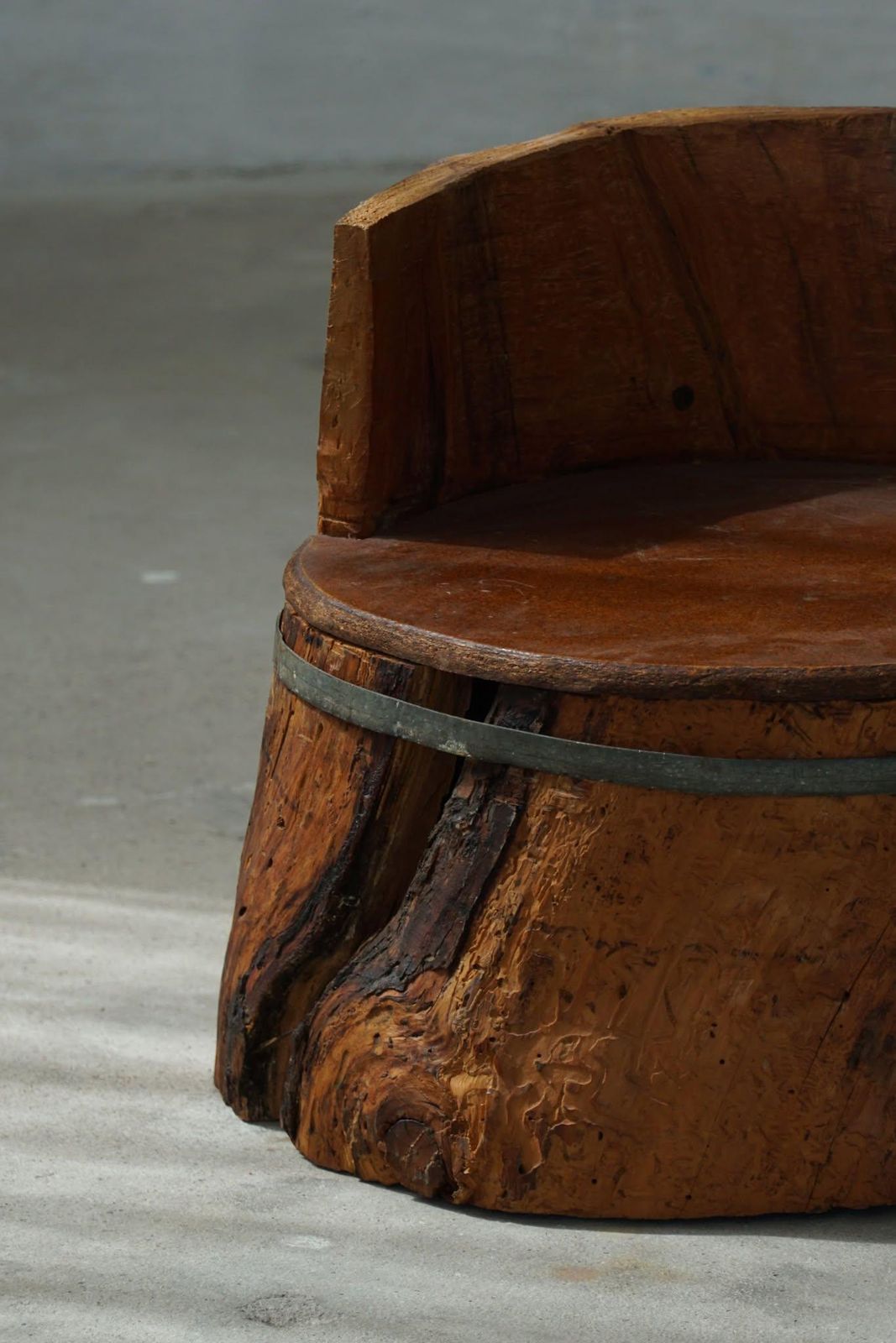photo furniture Primitive Stump Chair In Pine, Hand Carved, Swedish Modern, Wabi Sabi, 1900s